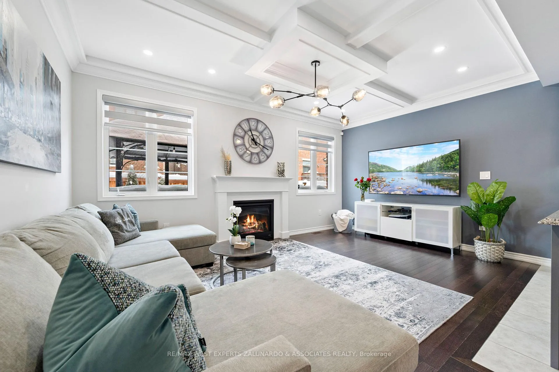 Photo 11 of 10 Barn Owl Way, Vaughan, Kleinburg — HOMEH