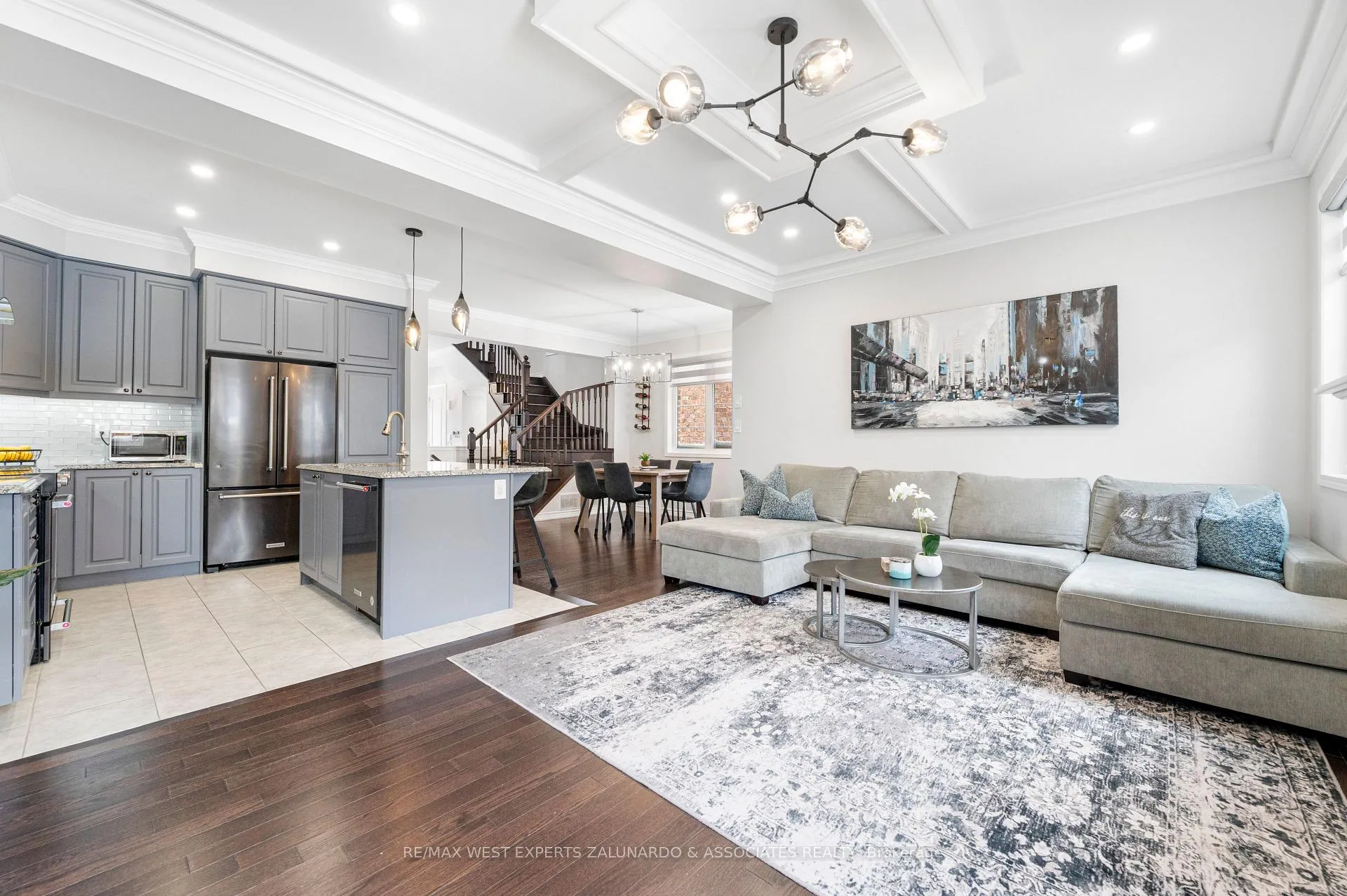 Photo 13 of 10 Barn Owl Way, Vaughan, Kleinburg — HOMEH