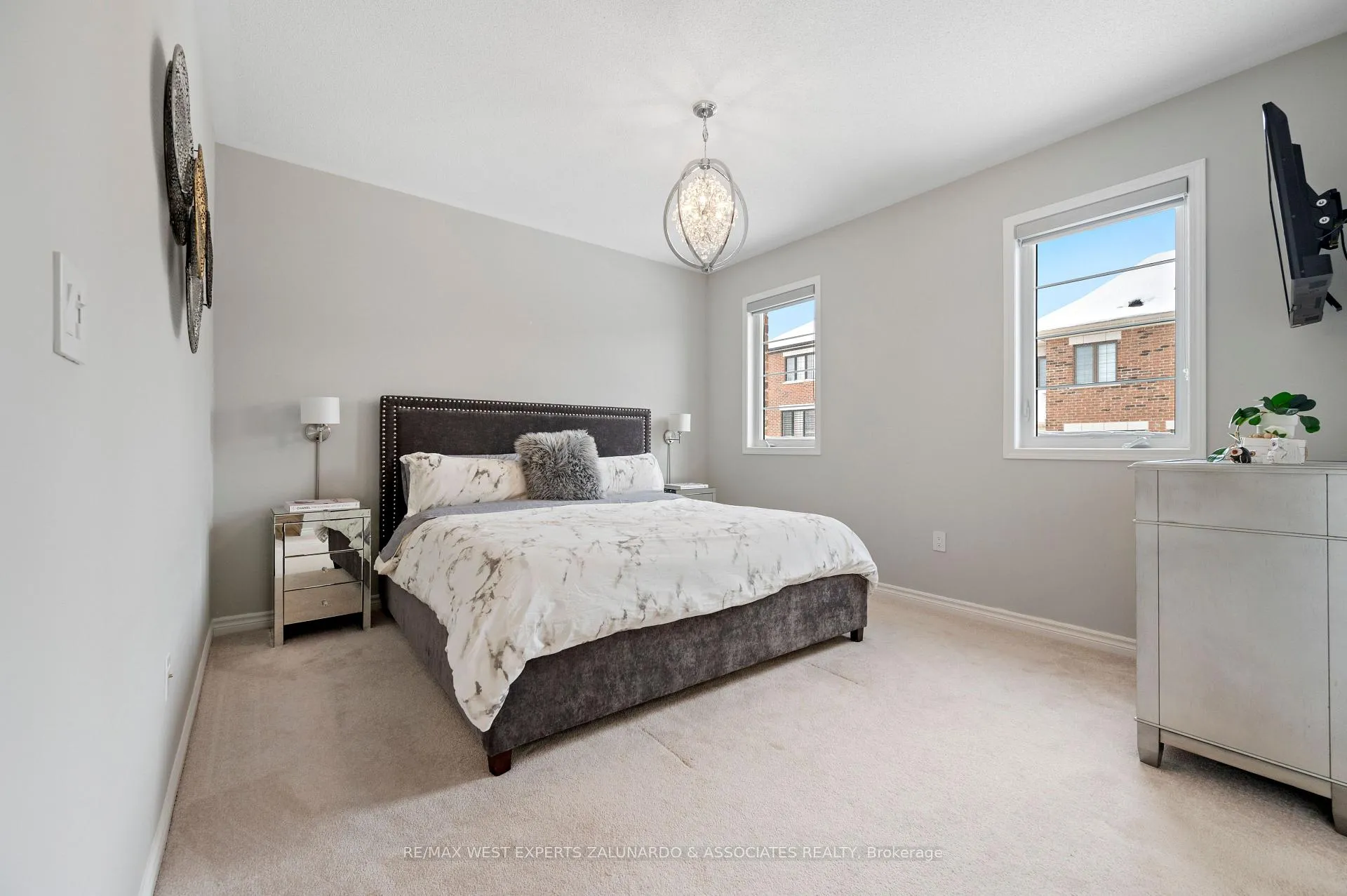 Photo 19 of 10 Barn Owl Way, Vaughan, Kleinburg — HOMEH