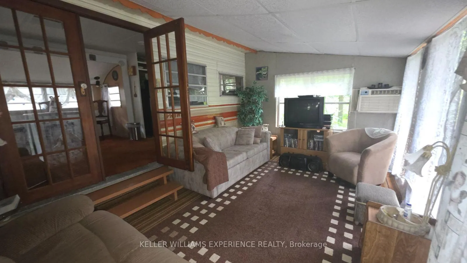 Photo 17 of Unit 92, 5216 County 90 Road, Springwater, Rural Springwater — HOMEH