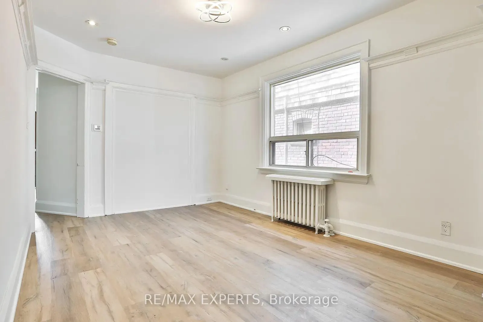 Photo 8 of 659 Vaughan Road, Toronto, Oakwood Village — HOMEH