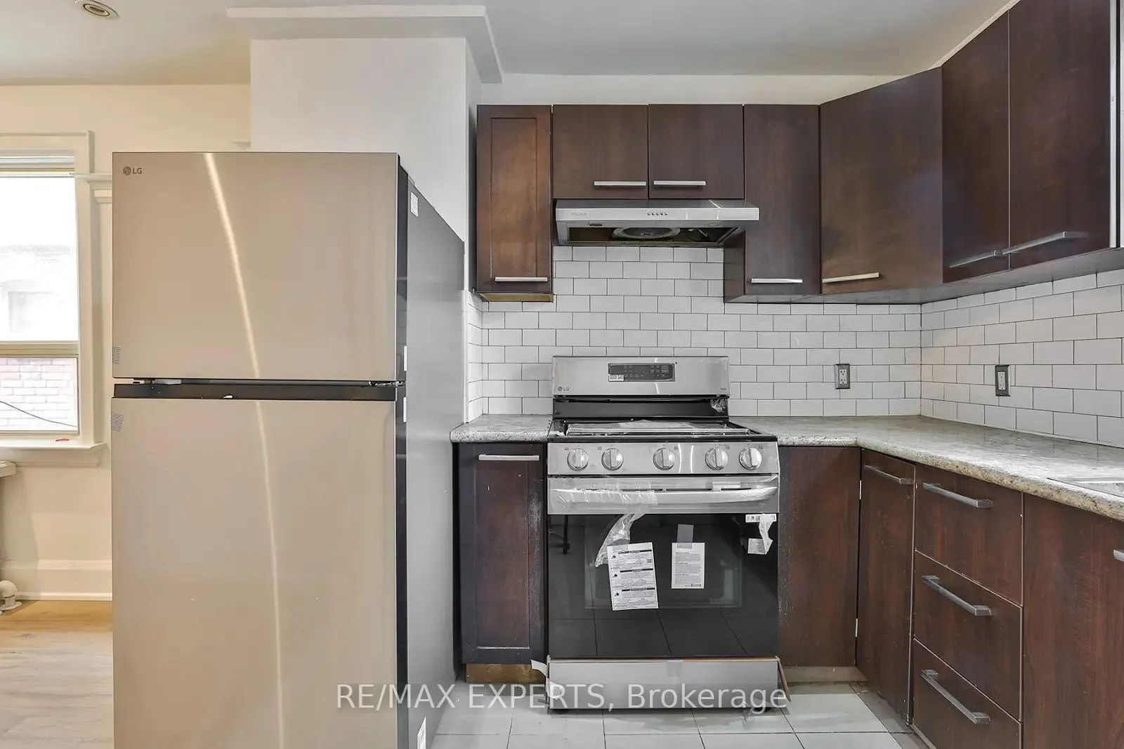 Photo 11 of 659 Vaughan Road, Toronto, Oakwood Village — HOMEH