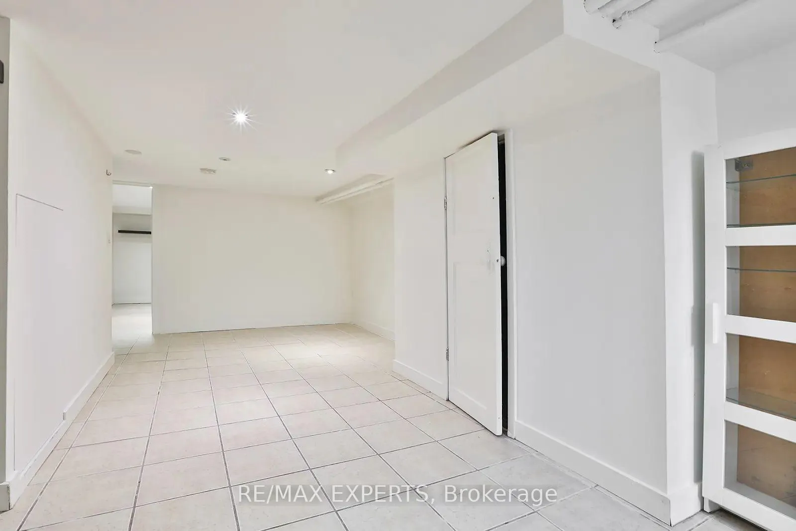 Photo 22 of 659 Vaughan Road, Toronto, Oakwood Village — HOMEH