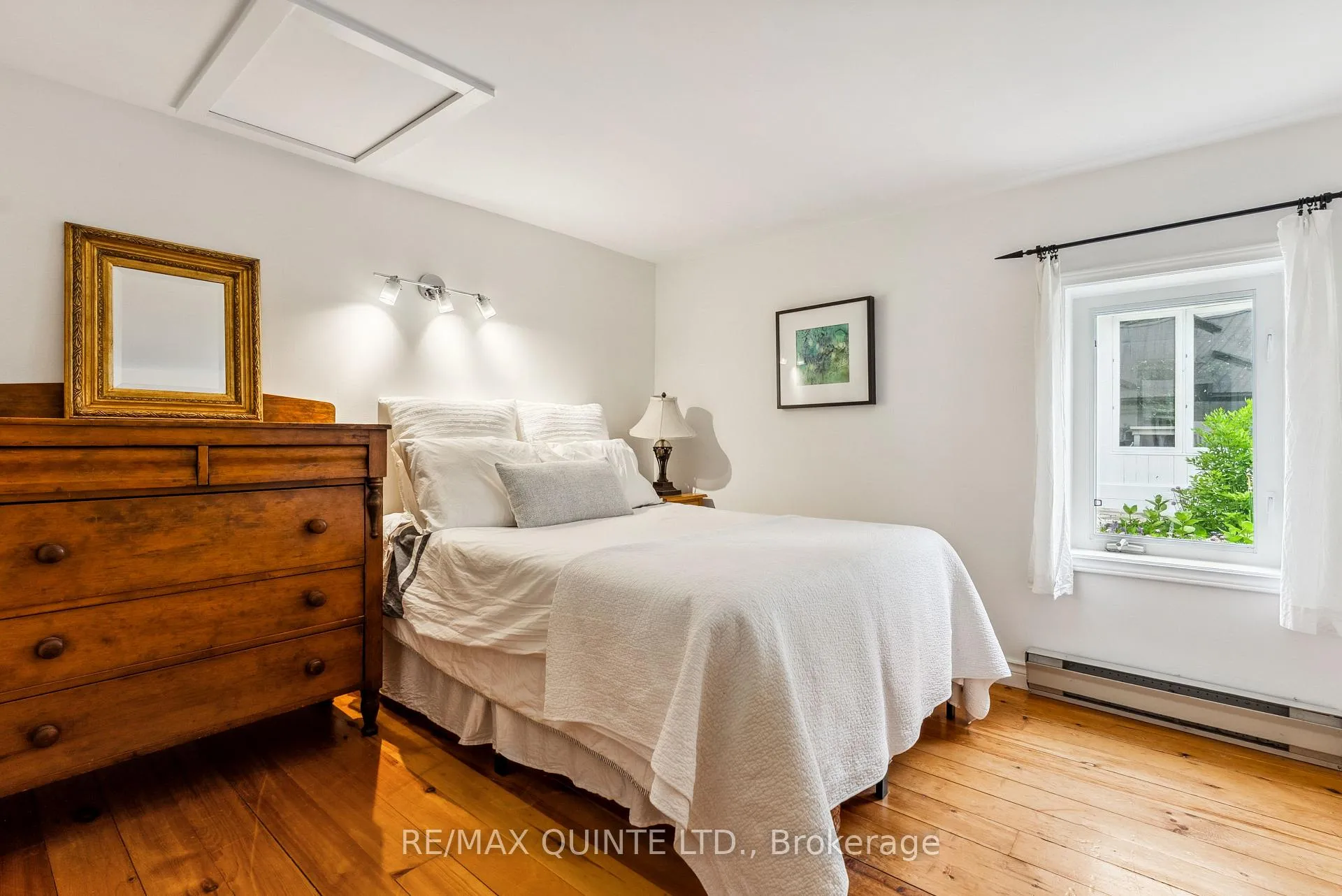 Photo 6 of 891 Chase Road, Prince Edward County, Hillier — HOMEH