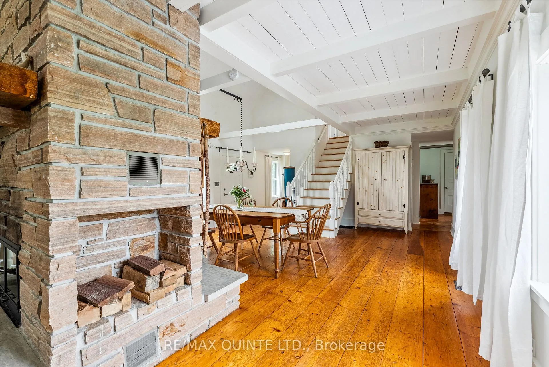 Photo 13 of 891 Chase Road, Prince Edward County, Hillier — HOMEH
