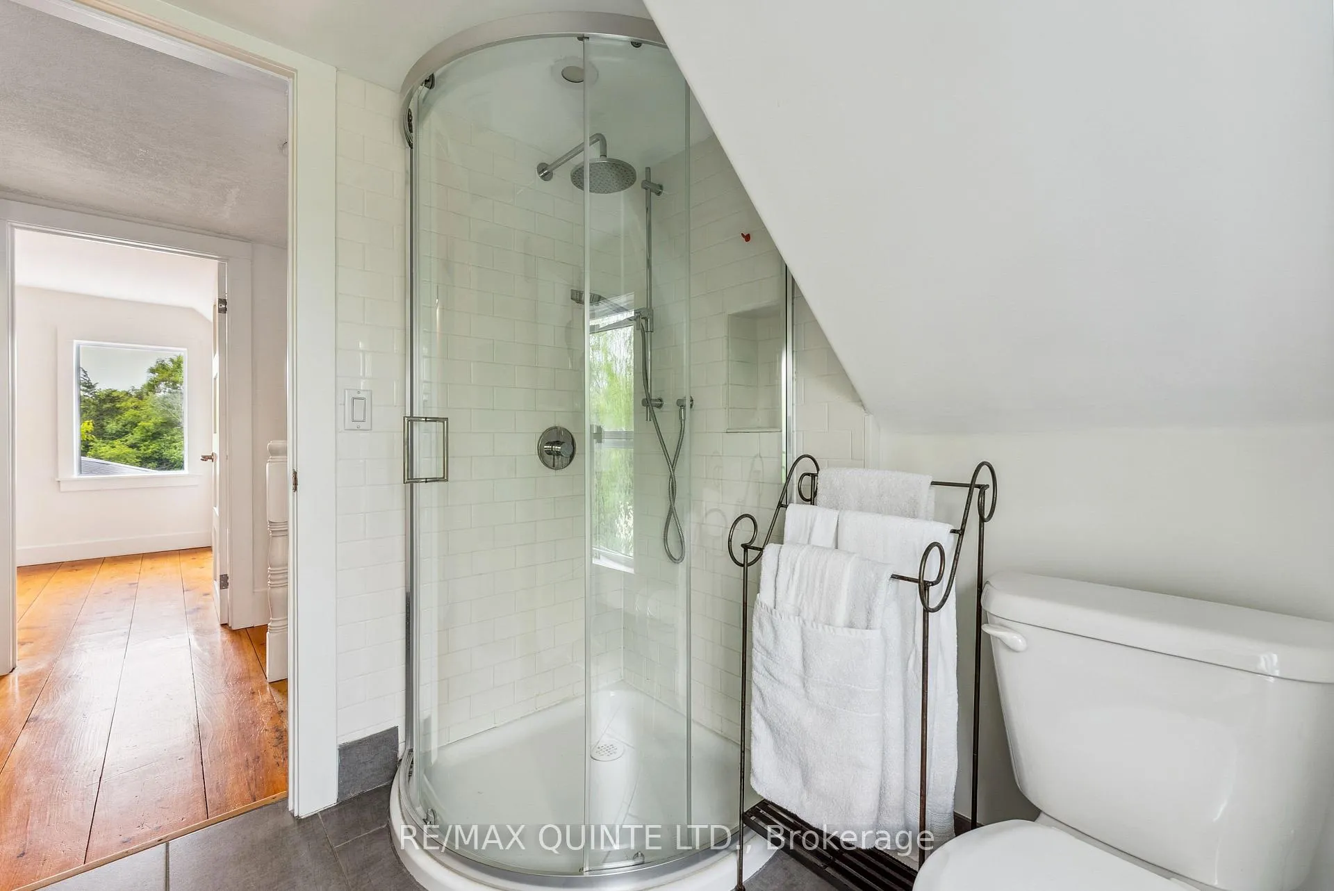 Photo 34 of 891 Chase Road, Prince Edward County, Hillier — HOMEH