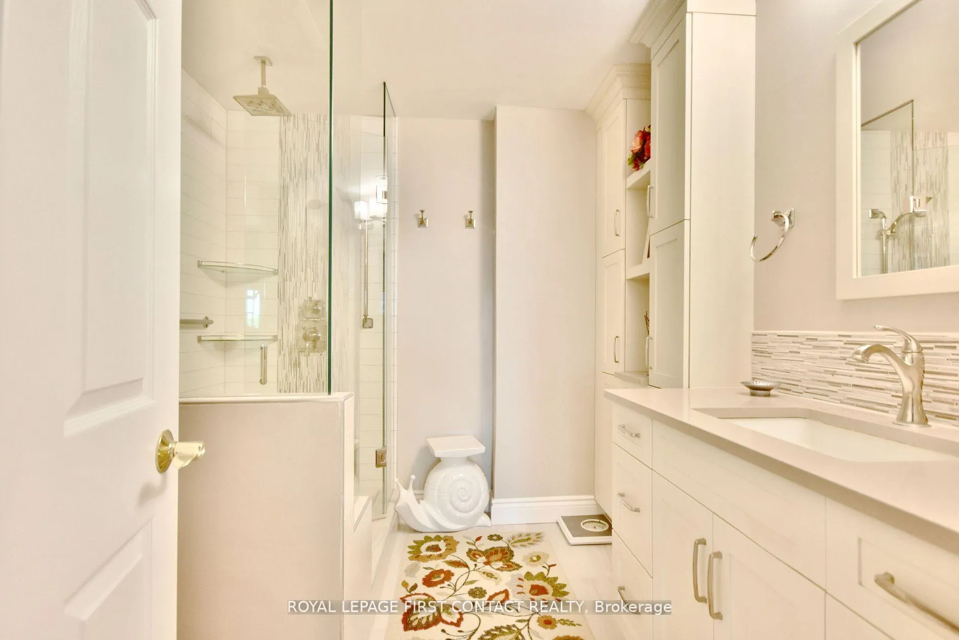 Photo 11 of Unit 509, 6 Toronto Street, Barrie, City Centre — HOMEH