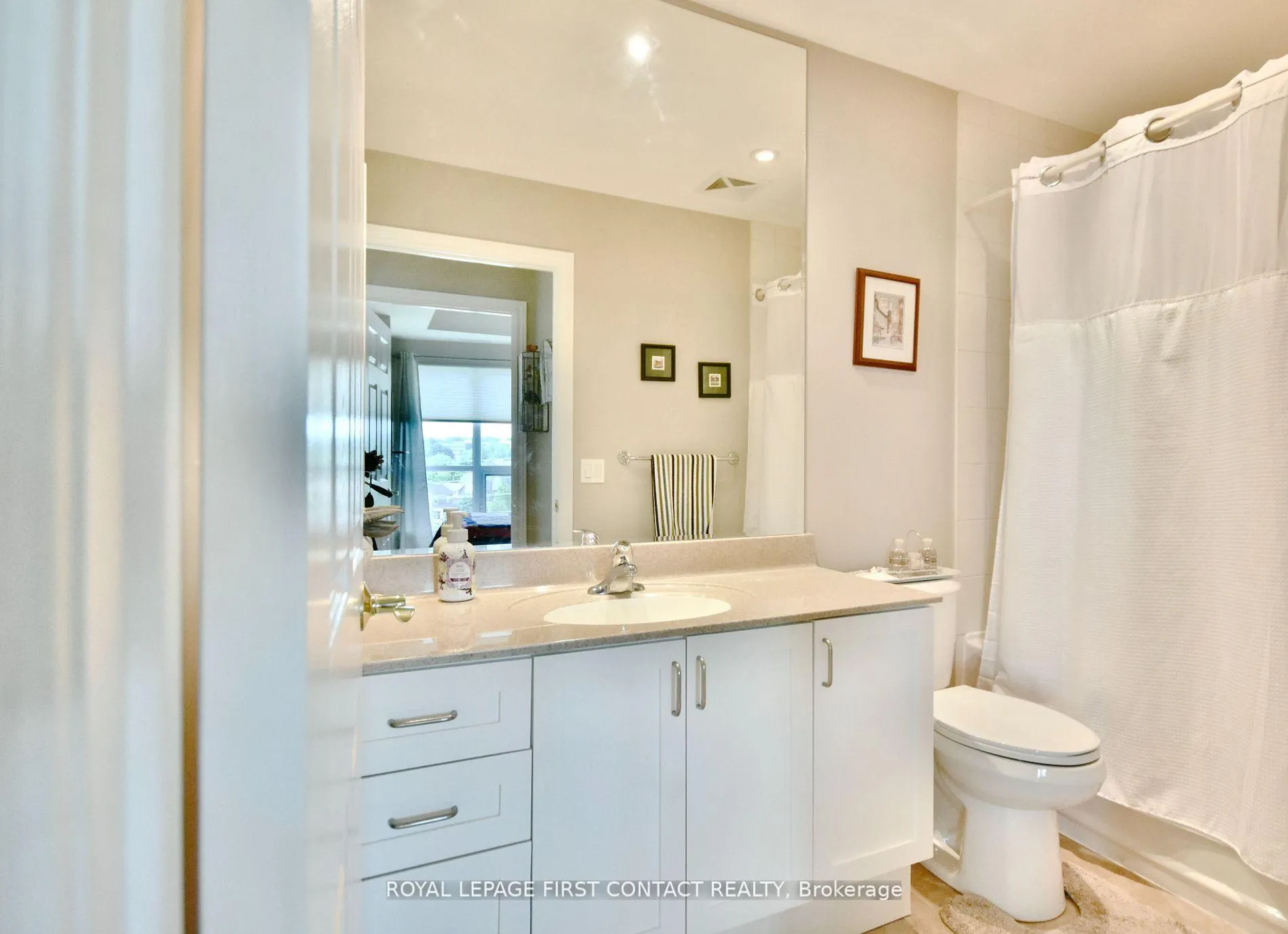 Photo 14 of Unit 509, 6 Toronto Street, Barrie, City Centre — HOMEH