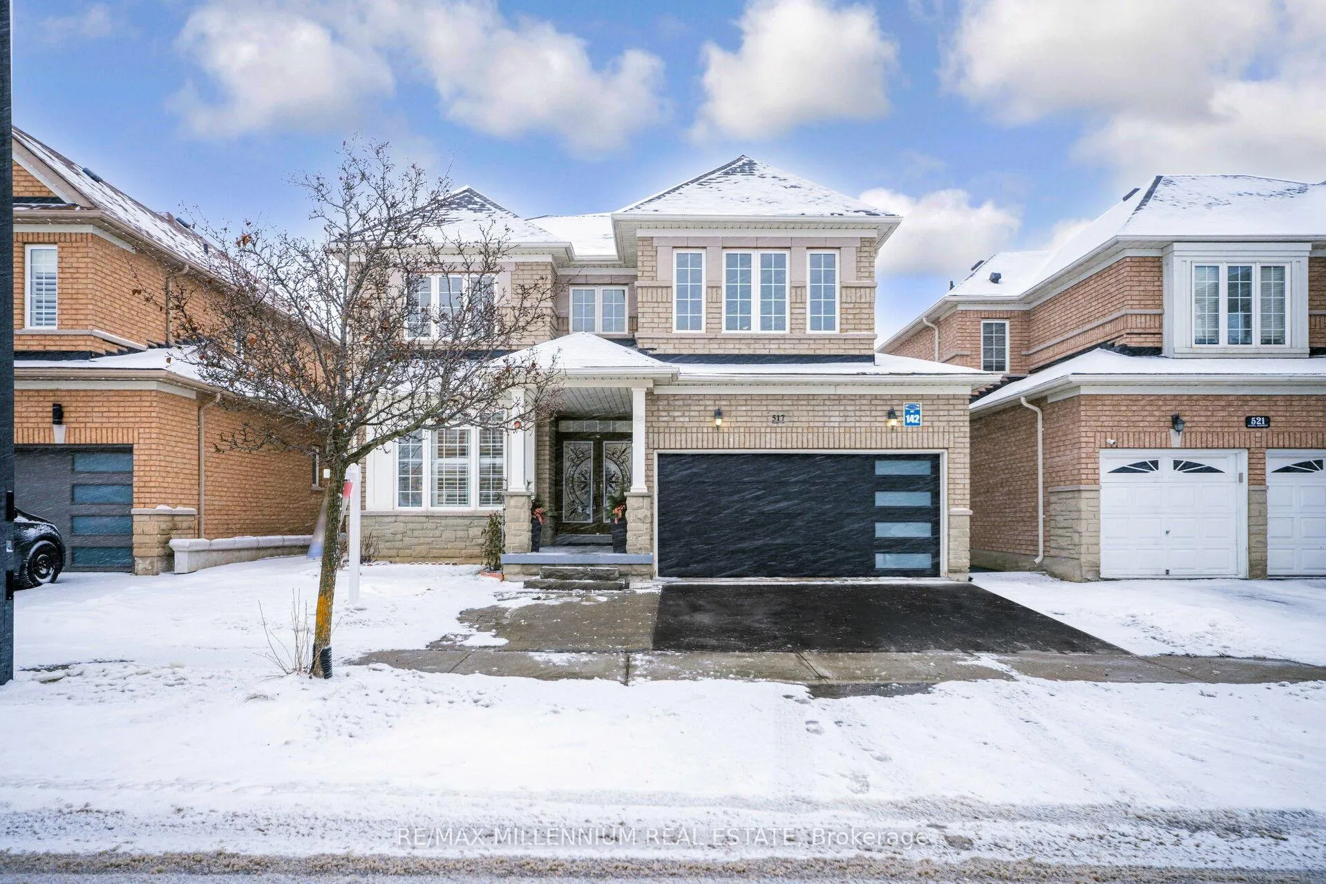 Photo 2 of 517 Bussel Crescent, Milton, Clarke — HOMEH