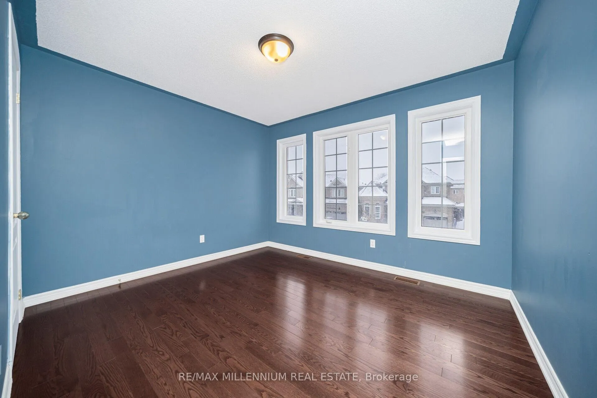 Photo 43 of 517 Bussel Crescent, Milton, Clarke — HOMEH