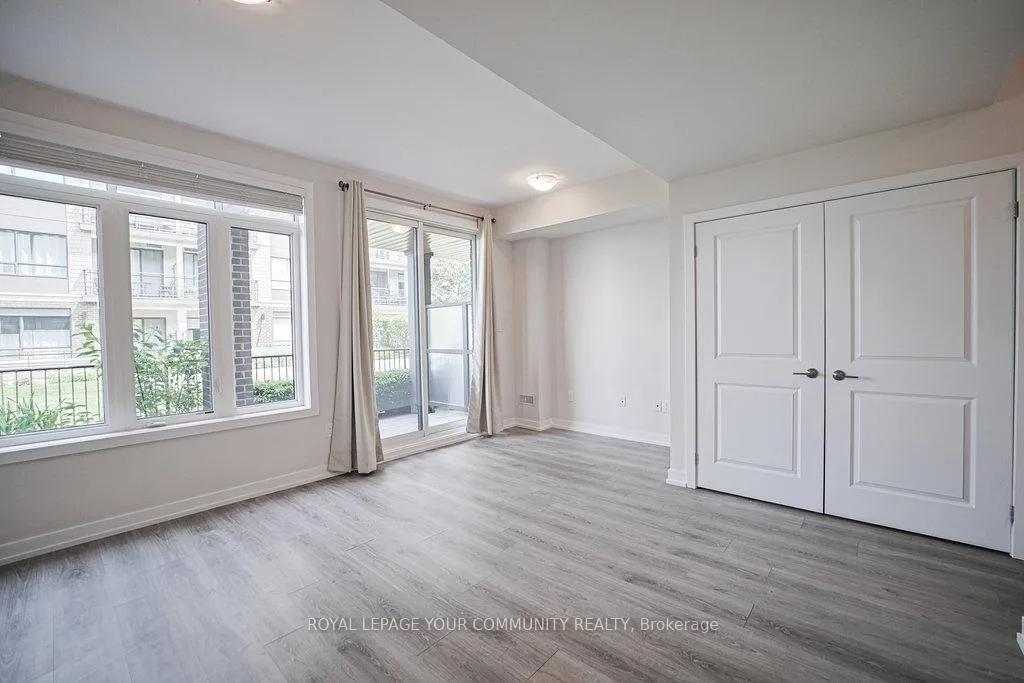 Photo 6 of 22 Waterview Lane, Grimsby, Grimsby Beach — HOMEH