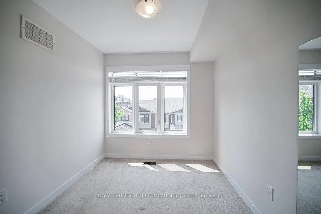 Photo 24 of 22 Waterview Lane, Grimsby, Grimsby Beach — HOMEH