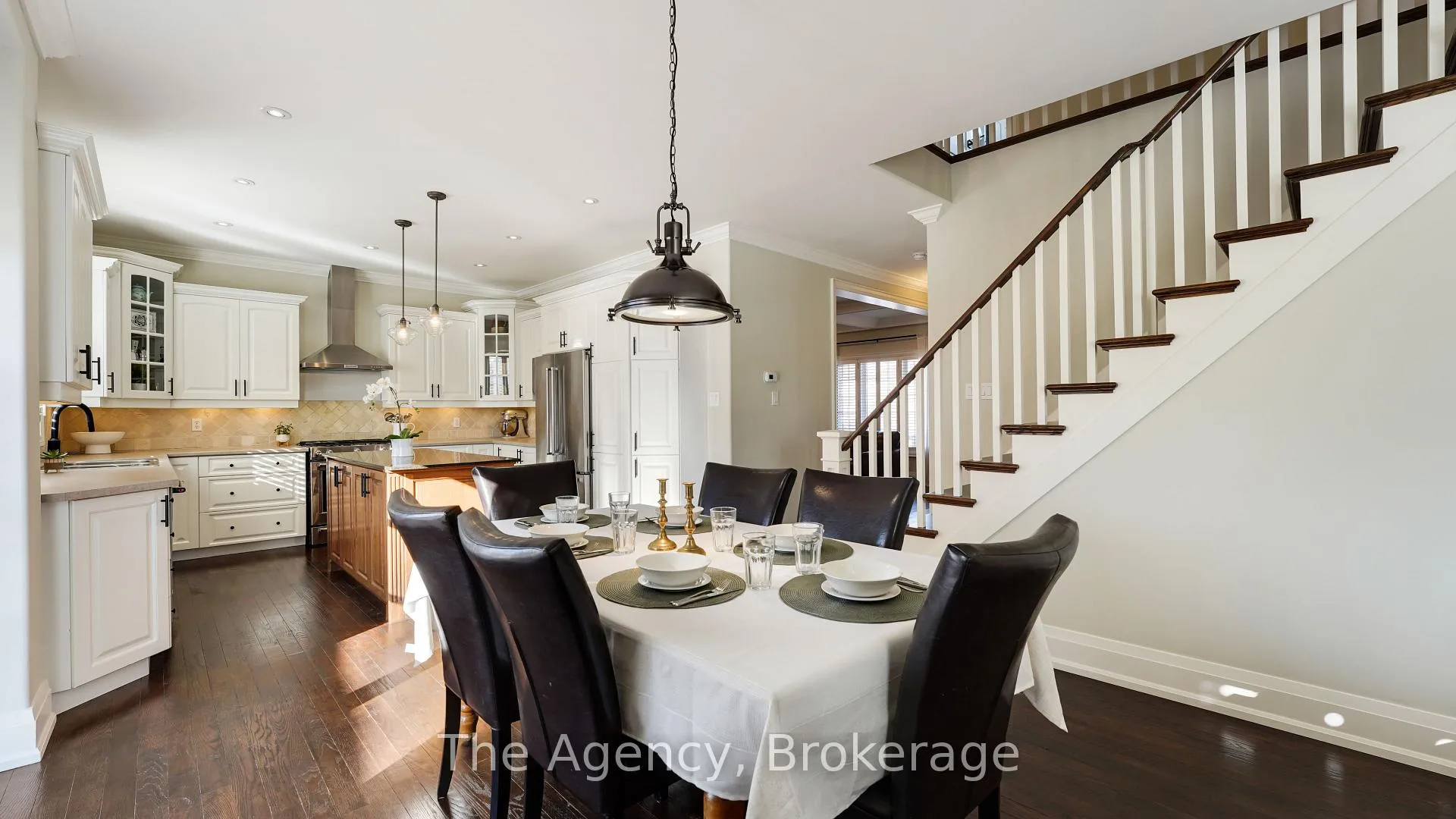 Photo 14 of 41 Mcavoy Drive, Barrie, Edgehill Drive — HOMEH