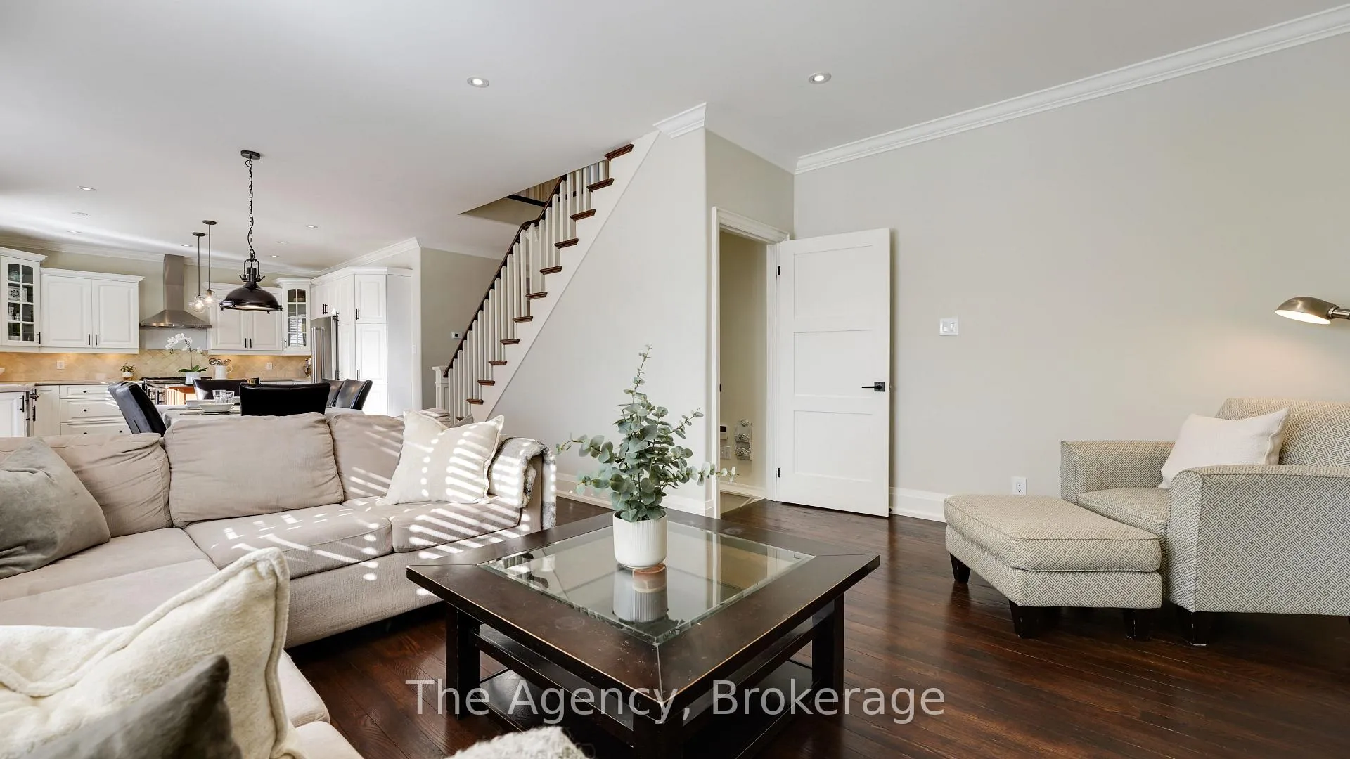Photo 25 of 41 Mcavoy Drive, Barrie, Edgehill Drive — HOMEH