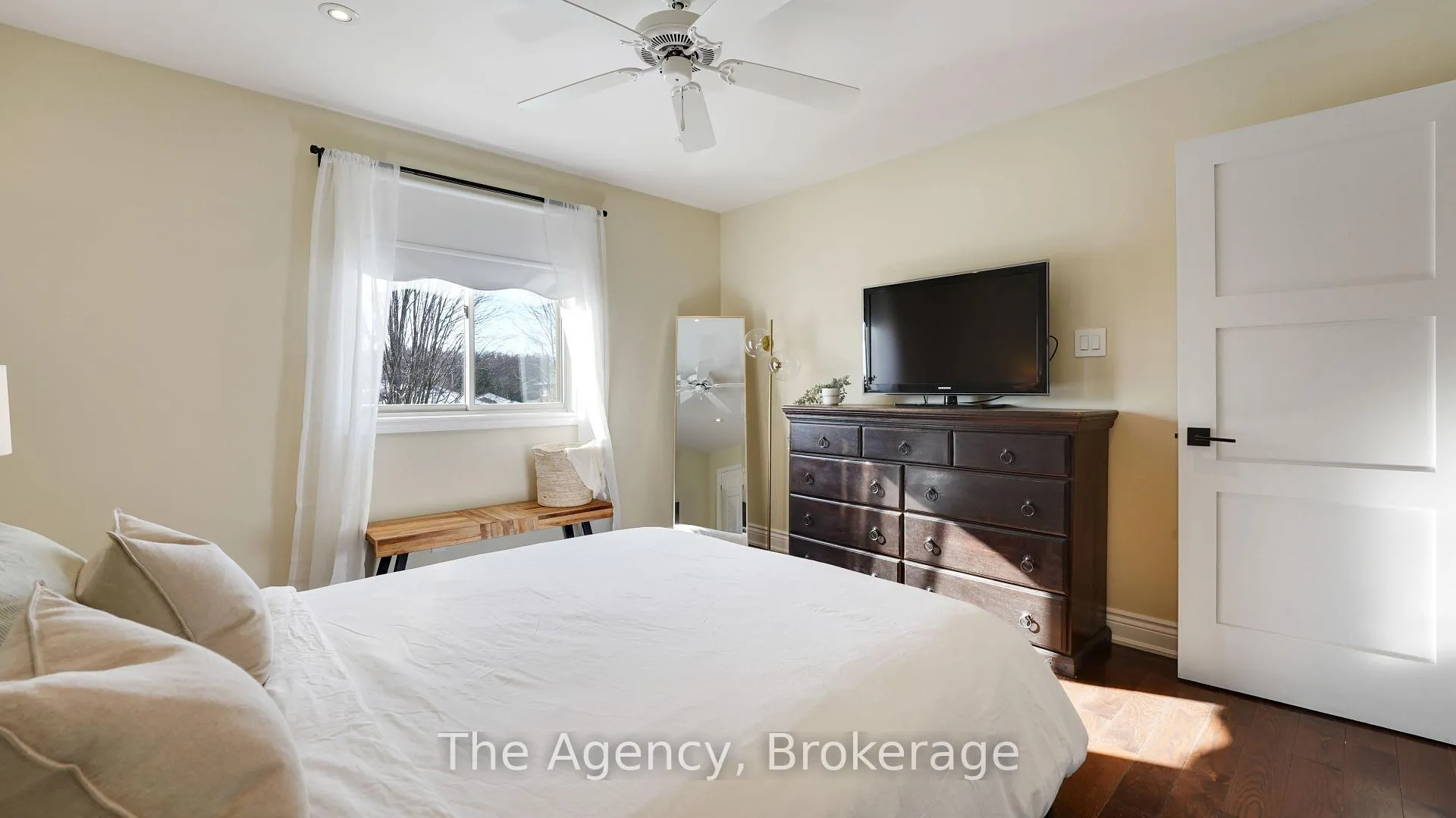 Photo 39 of 41 Mcavoy Drive, Barrie, Edgehill Drive — HOMEH