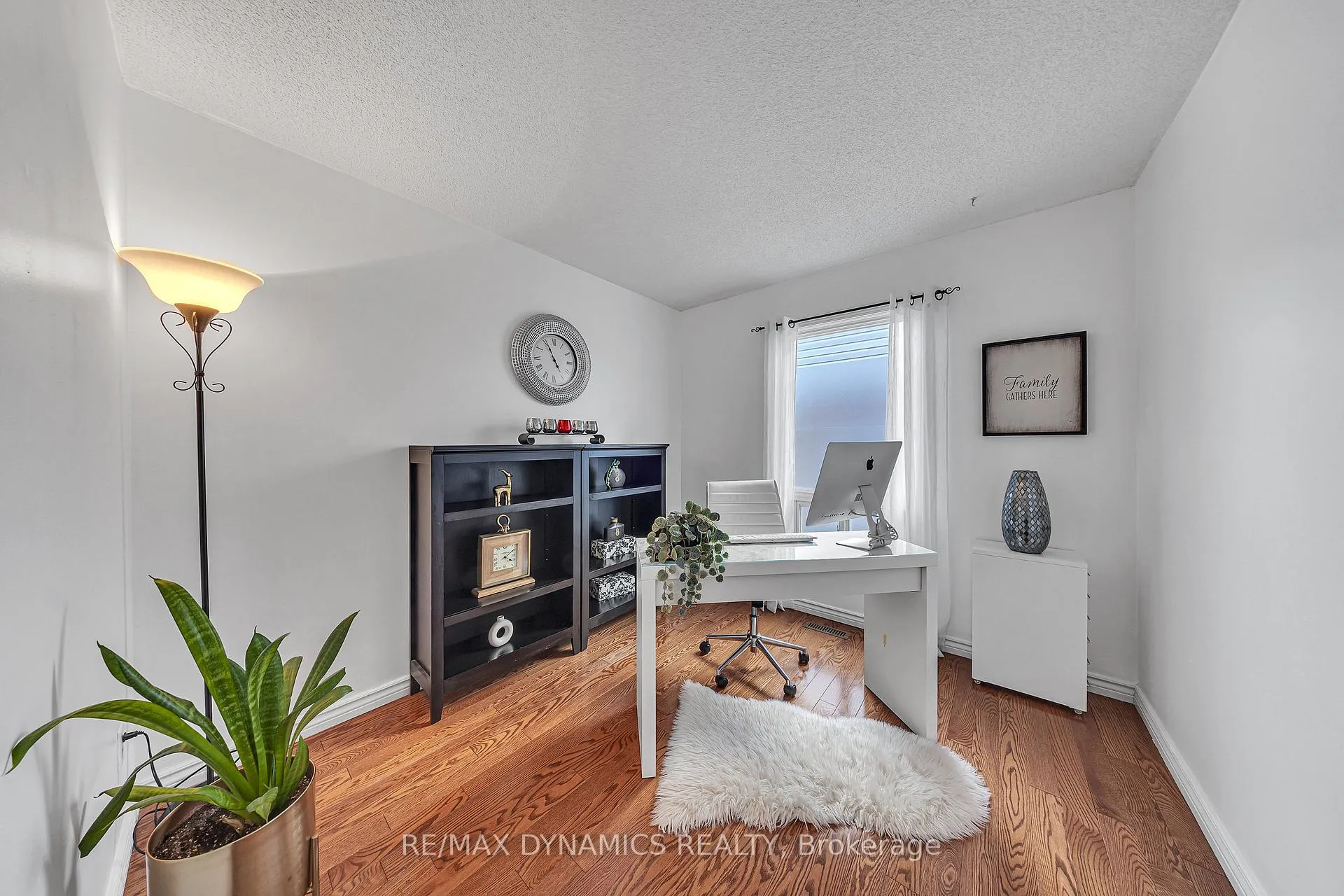 Photo 8 of 997 Sandcliff Drive, Oshawa, Pinecrest — HOMEH