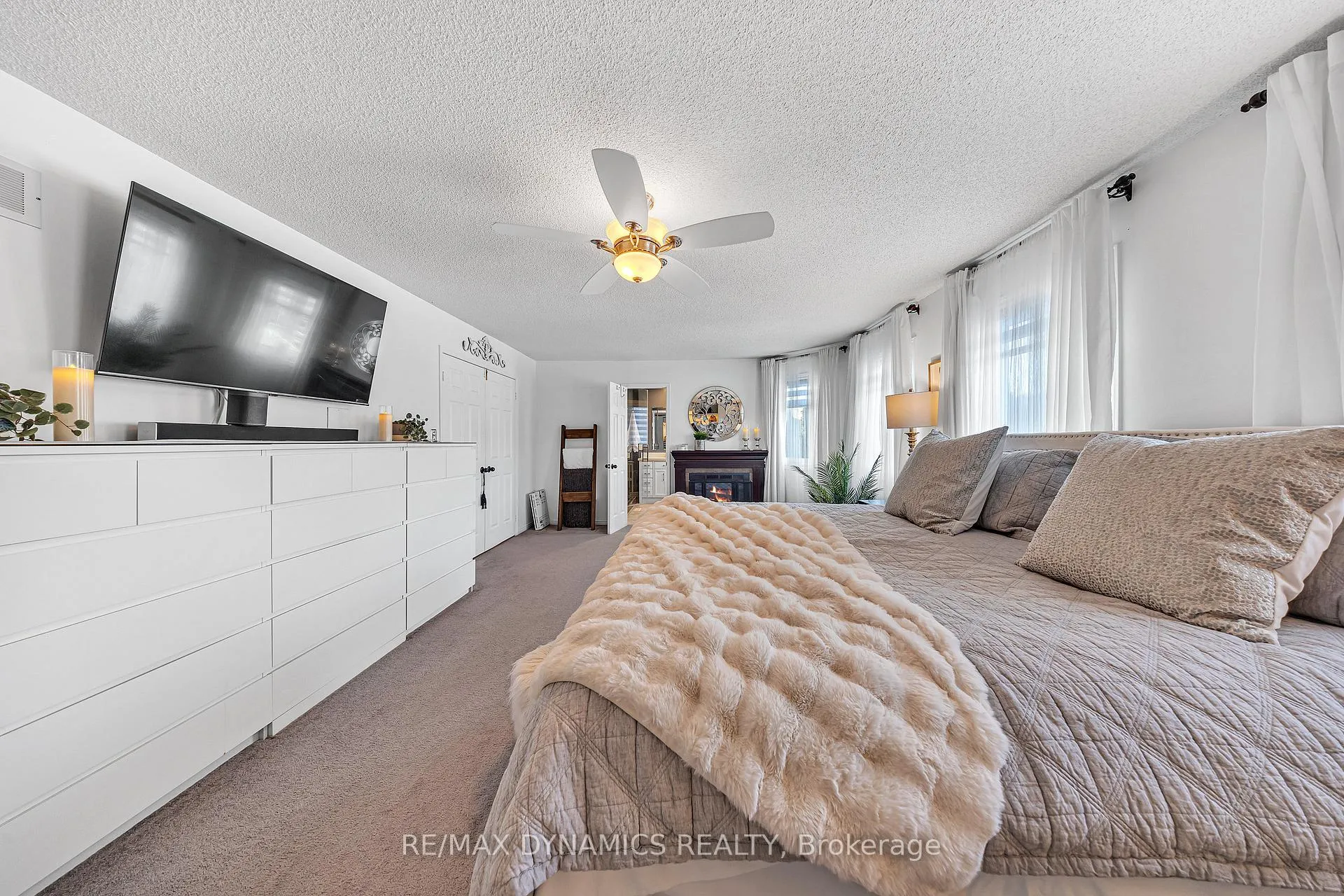 Photo 23 of 997 Sandcliff Drive, Oshawa, Pinecrest — HOMEH