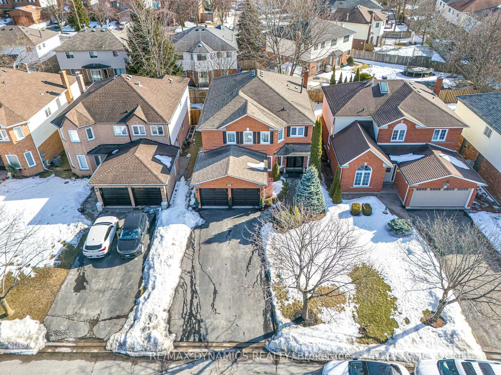 Photo 43 of 997 Sandcliff Drive, Oshawa, Pinecrest — HOMEH