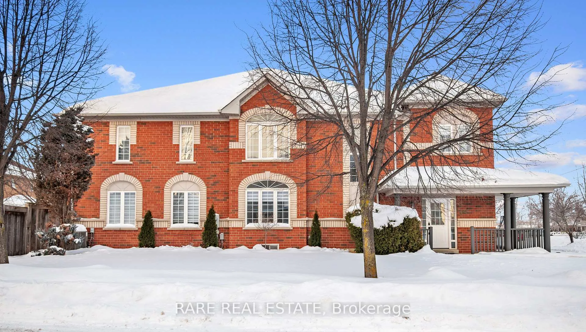 Photo 2 of 591 Willmott Crescent, Milton, Clarke — HOMEH
