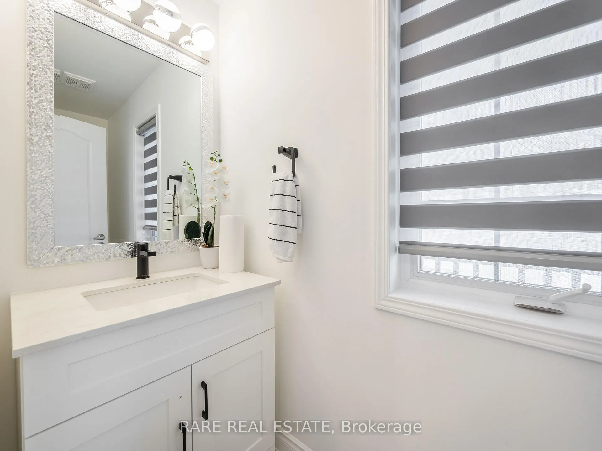 Photo 20 of 591 Willmott Crescent, Milton, Clarke — HOMEH