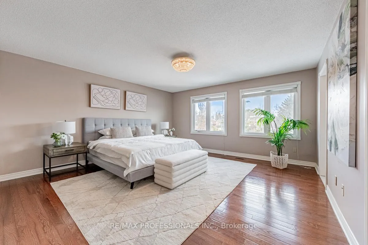 Photo 22 of 248 Conti Crescent, Vaughan, East Woodbridge — HOMEH
