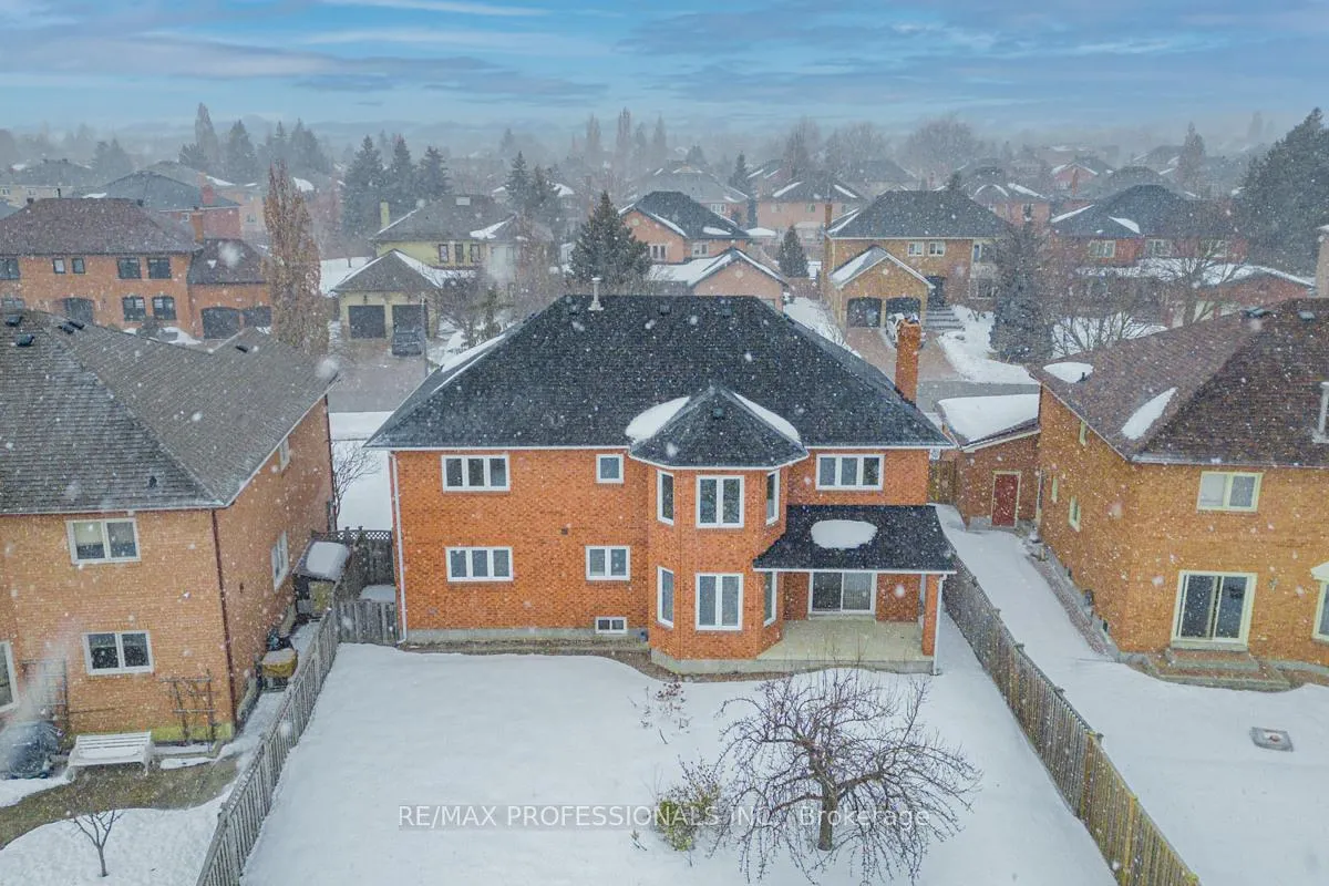 Photo 41 of 248 Conti Crescent, Vaughan, East Woodbridge — HOMEH