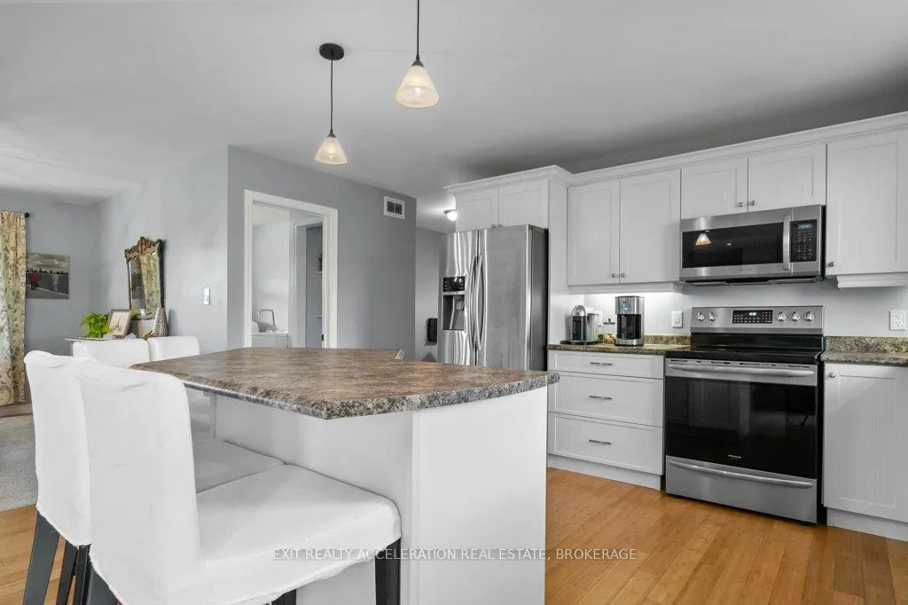 Photo 12 of 405 Brennan Road, Belleville, Thurlow Ward — HOMEH