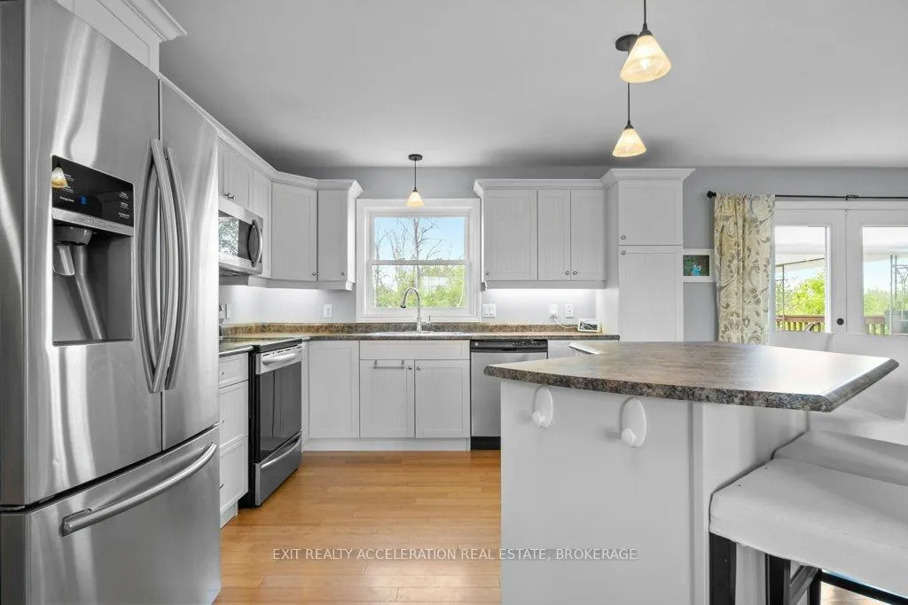 Photo 14 of 405 Brennan Road, Belleville, Thurlow Ward — HOMEH