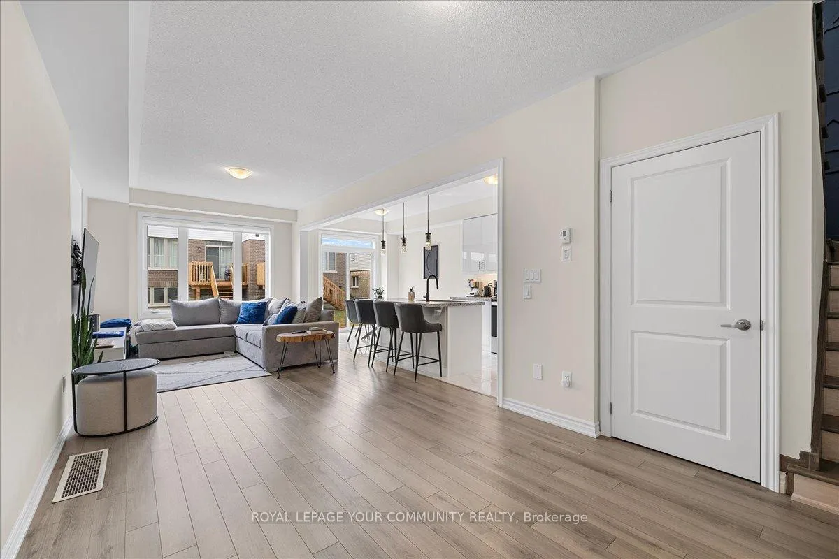 Photo 10 of 17 Bannister Road, Barrie, Rural Barrie Southeast — HOMEH