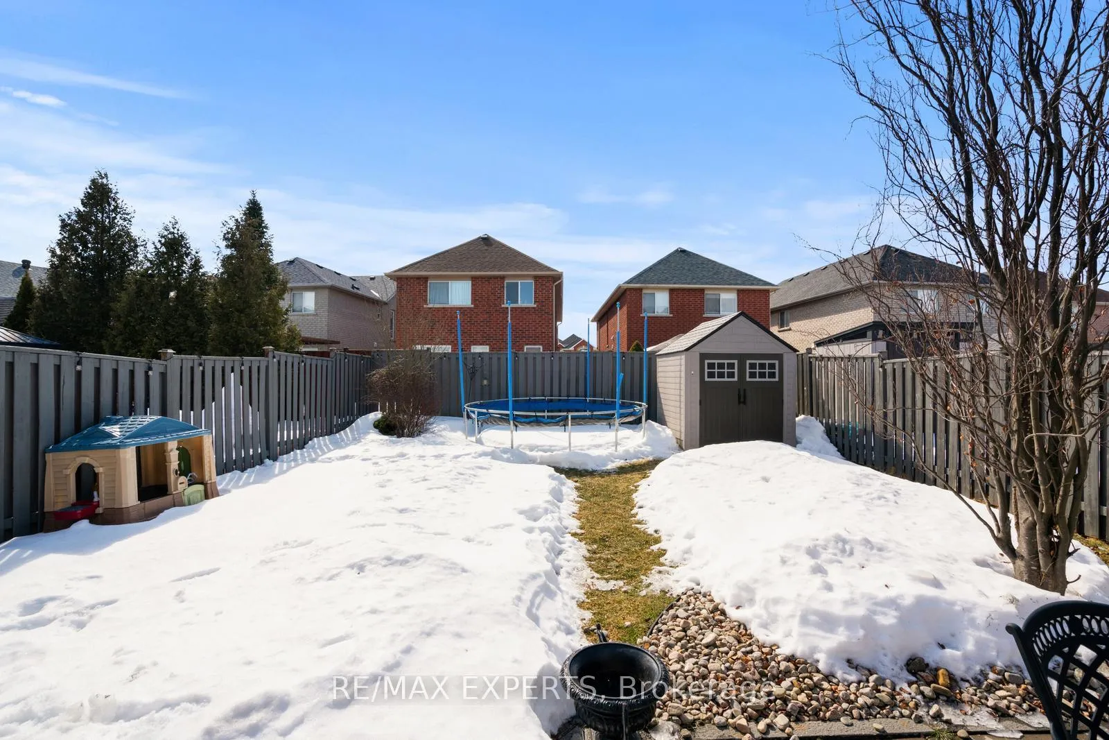 Photo 29 of 21 Terrastone Court, Caledon, Bolton West — HOMEH