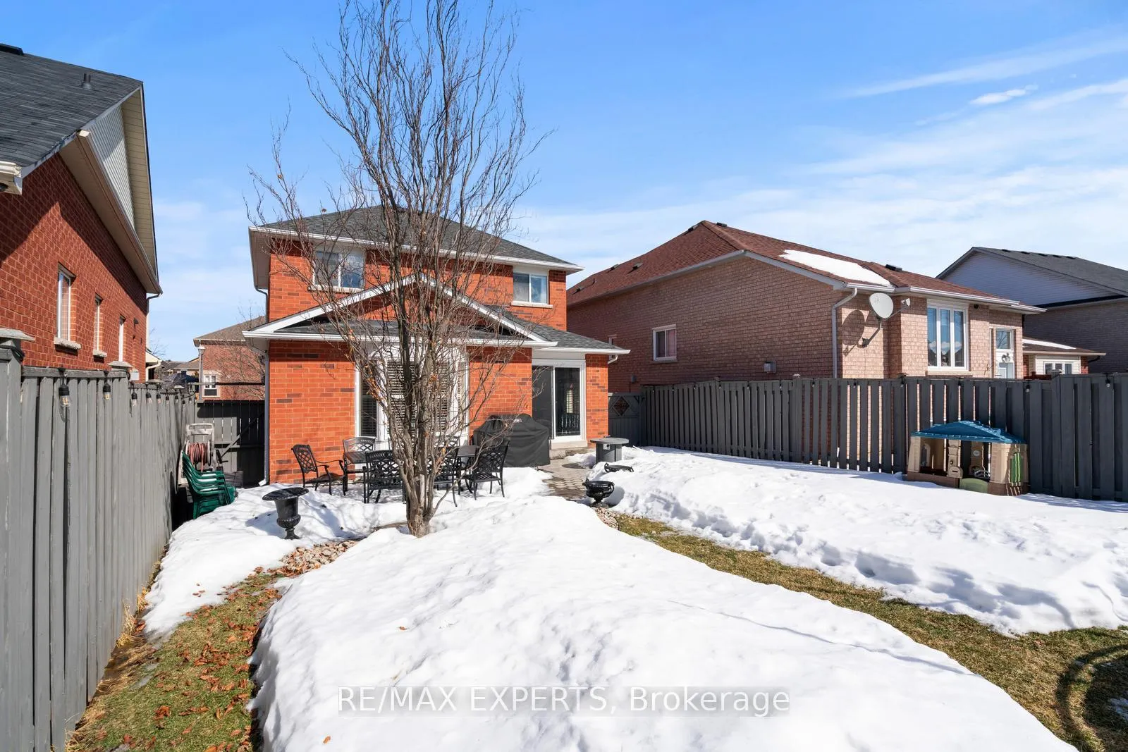 Photo 32 of 21 Terrastone Court, Caledon, Bolton West — HOMEH