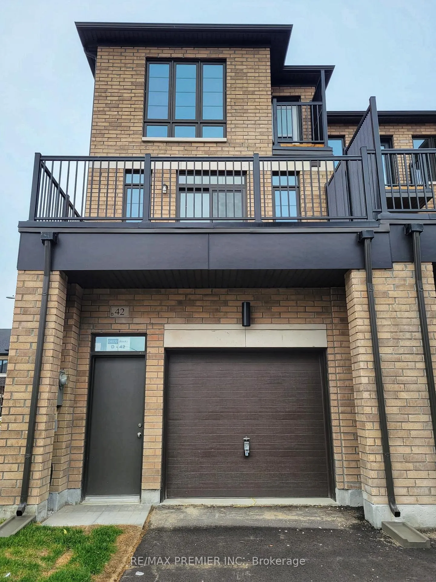 Photo 4 of 42 Cherry Hill Lane, Barrie, Painswick South — HOMEH
