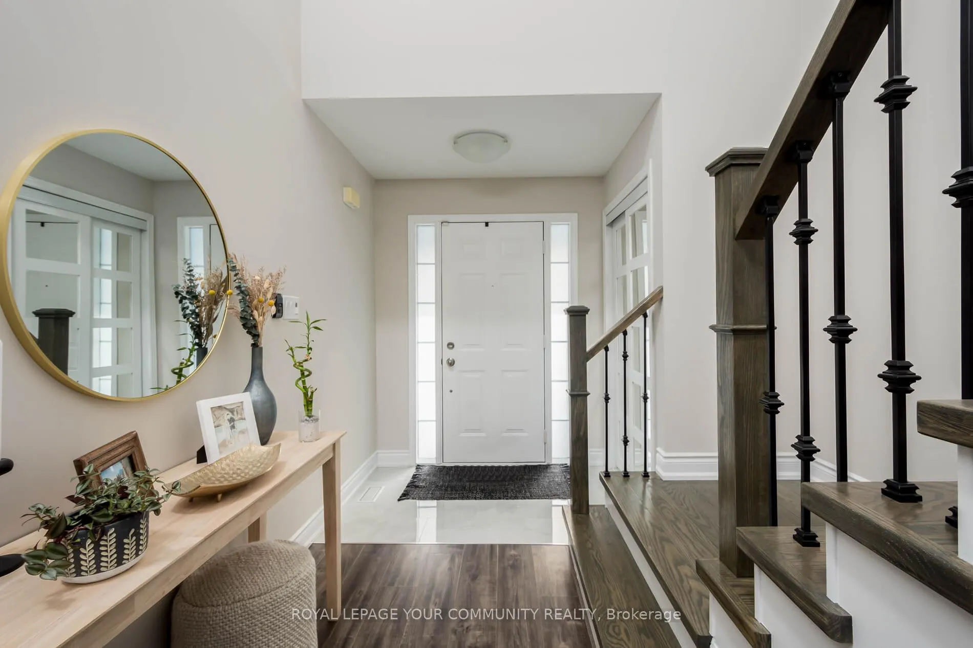 Photo 3 of 107 Frank Johnston Road, Caledon, Bolton West — HOMEH