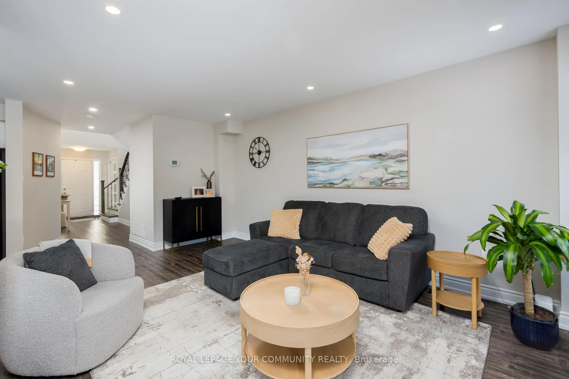 Photo 8 of 107 Frank Johnston Road, Caledon, Bolton West — HOMEH