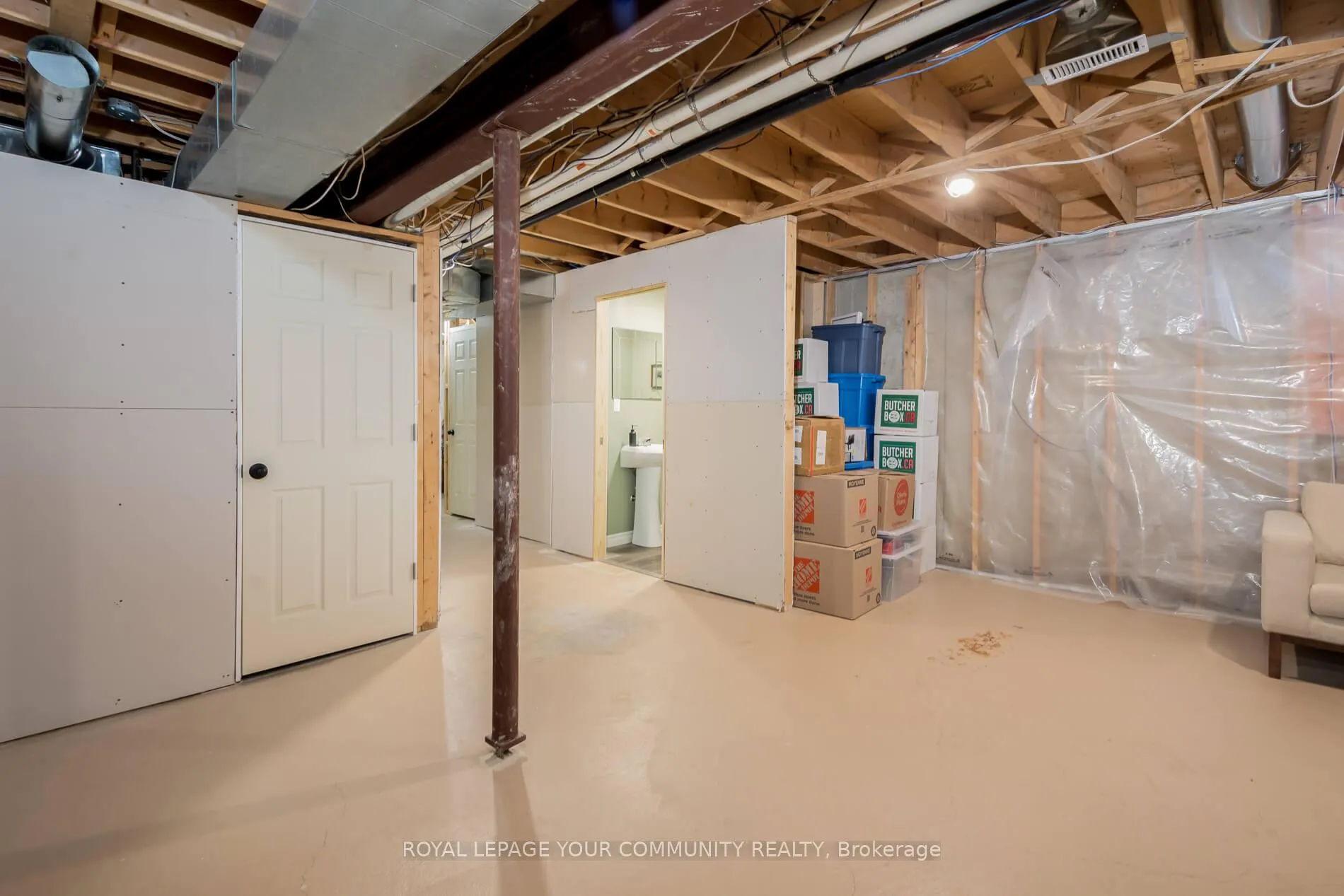 Photo 31 of 107 Frank Johnston Road, Caledon, Bolton West — HOMEH