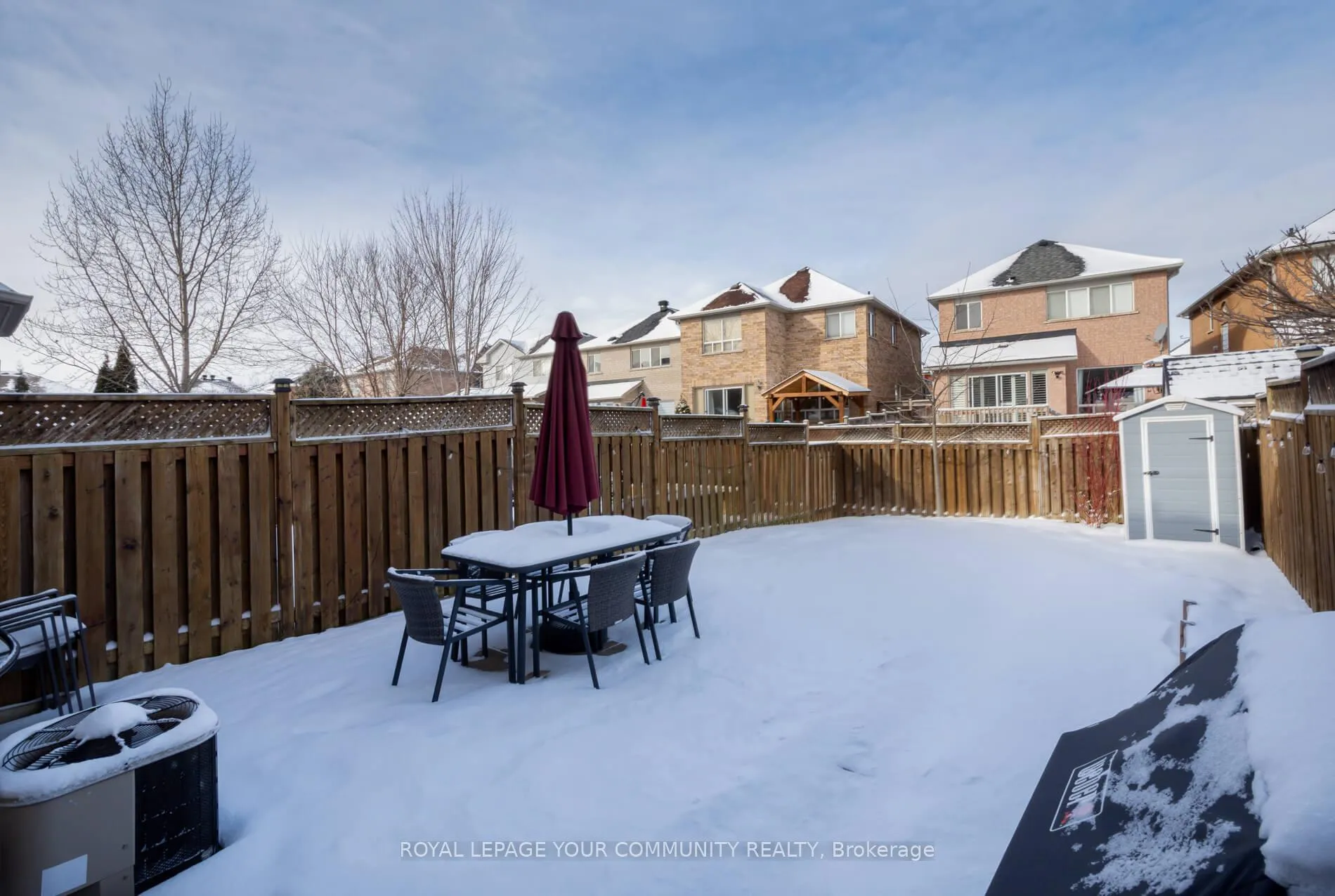 Photo 34 of 107 Frank Johnston Road, Caledon, Bolton West — HOMEH