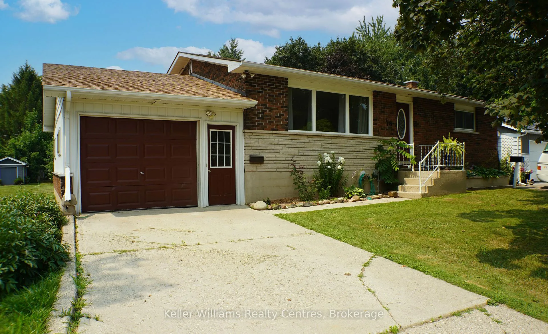 Photo 2 of 78 Elgin Avenue, Arran-Elderslie — HOMEH