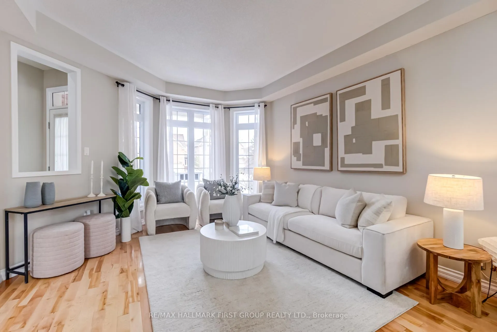 Photo 5 of 1750 Autumn Crescent, Pickering, Amberlea — HOMEH