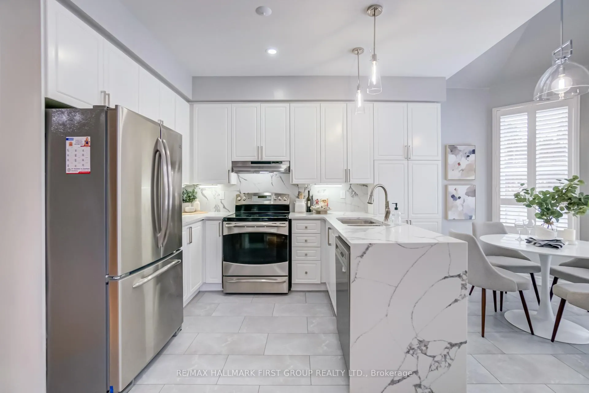 Photo 13 of 1750 Autumn Crescent, Pickering, Amberlea — HOMEH
