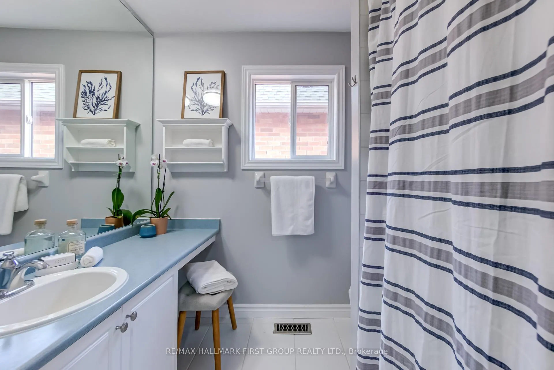 Photo 23 of 1750 Autumn Crescent, Pickering, Amberlea — HOMEH