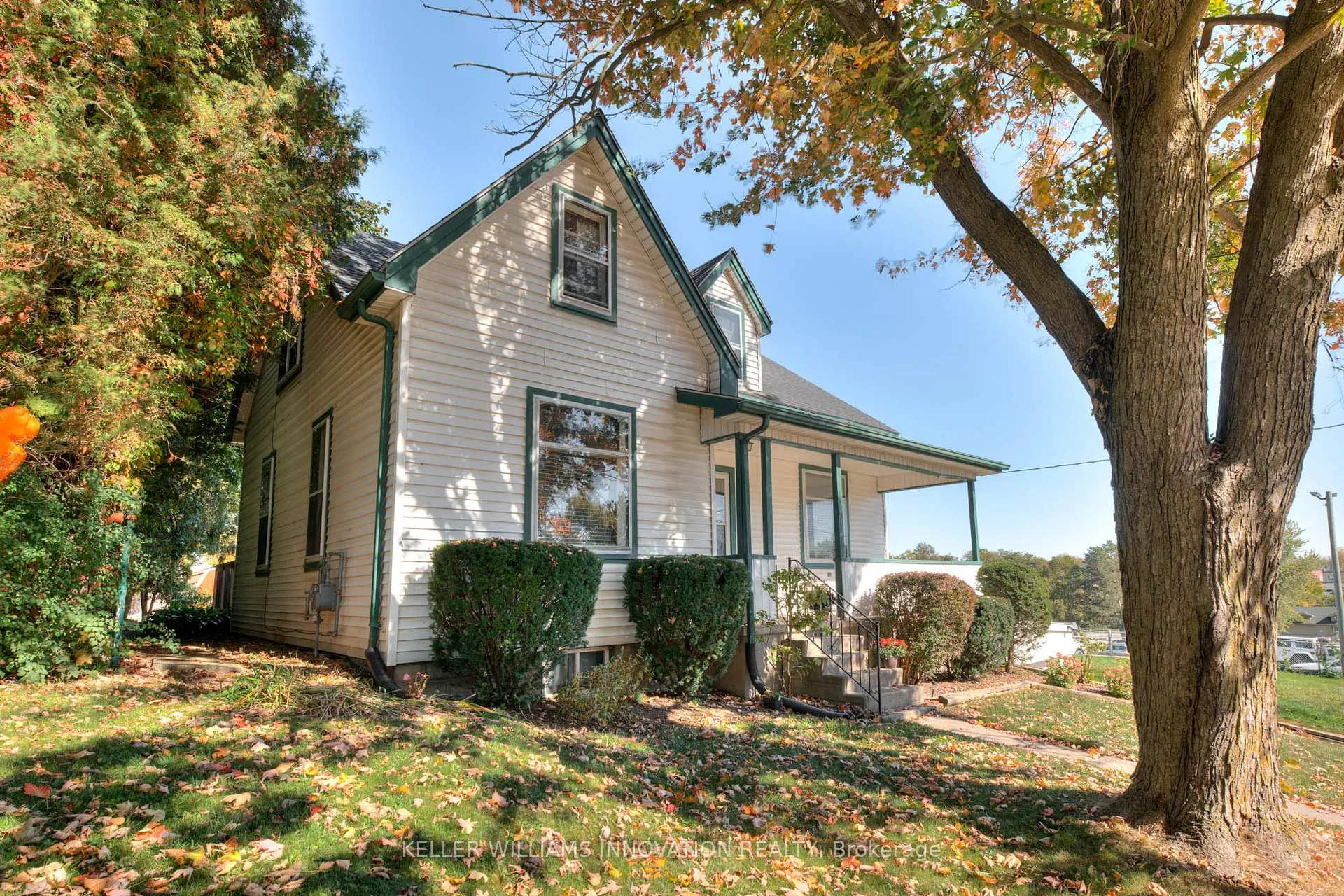 Photo 4 of 21 Huron Road, West Perth, Mitchell — HOMEH