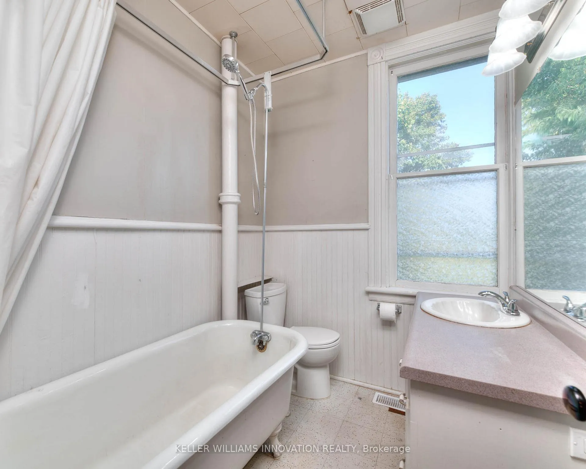 Photo 15 of 21 Huron Road, West Perth, Mitchell — HOMEH