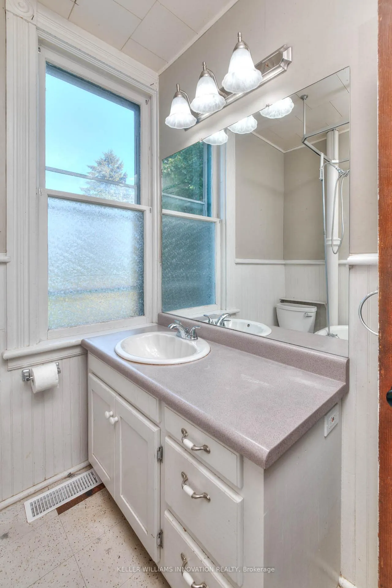 Photo 16 of 21 Huron Road, West Perth, Mitchell — HOMEH