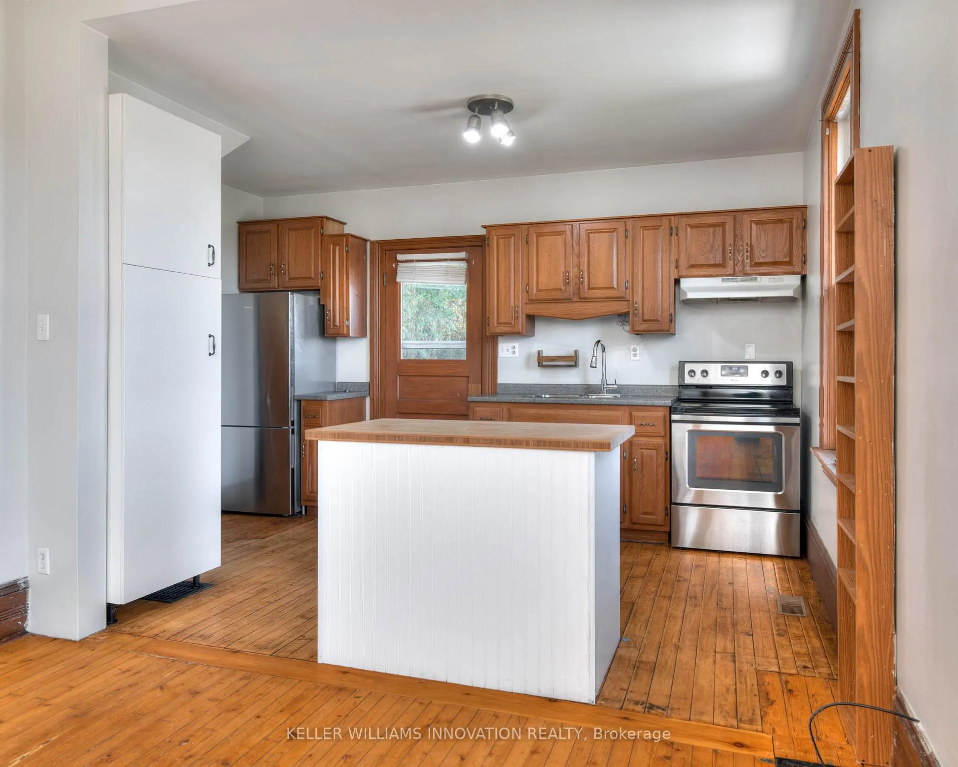 Photo 22 of 21 Huron Road, West Perth, Mitchell — HOMEH