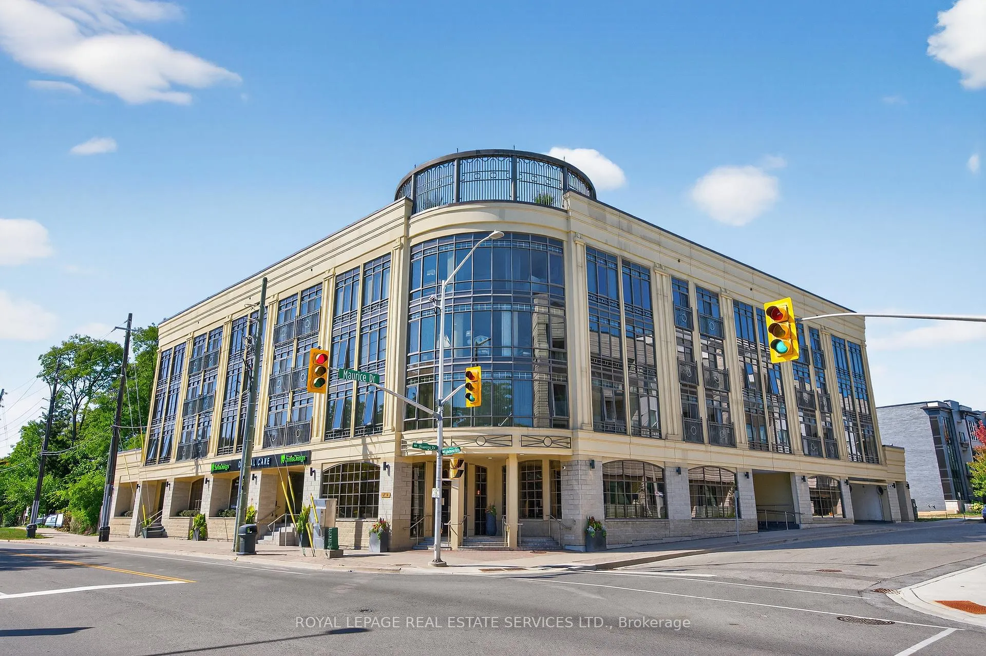 Front of Unit 410, 205 Lakeshore Road W