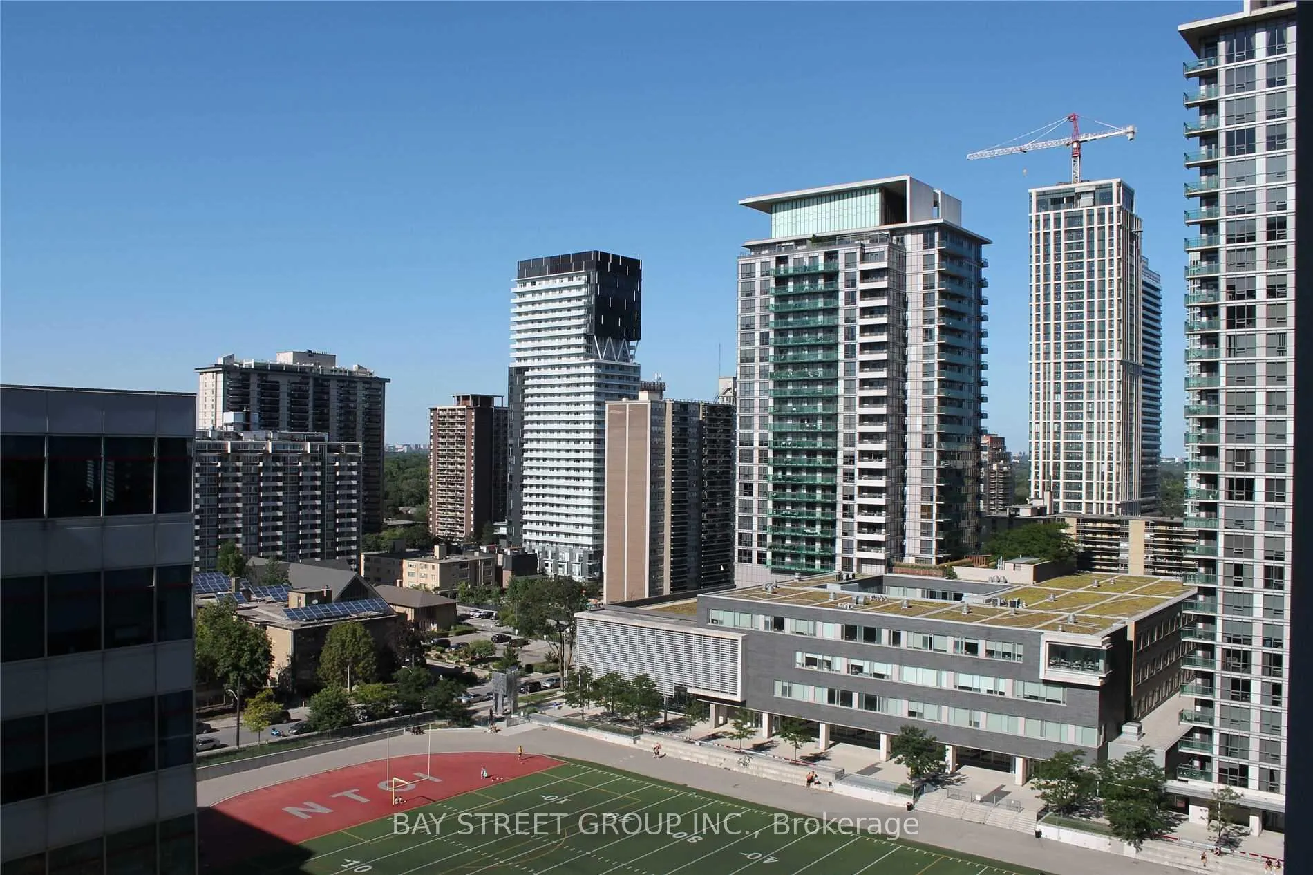 Photo 2 of Unit 1405, 30 Roehampton Avenue, Toronto, Mount Pleasant West — HOMEH
