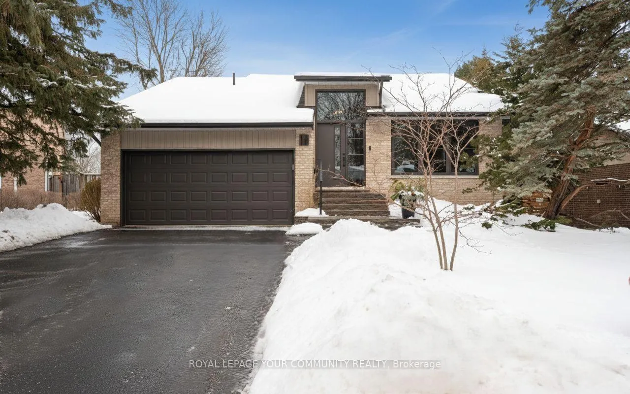 Photo 1 of 12 Glenview Drive, Aurora, Aurora Highlands — HOMEH