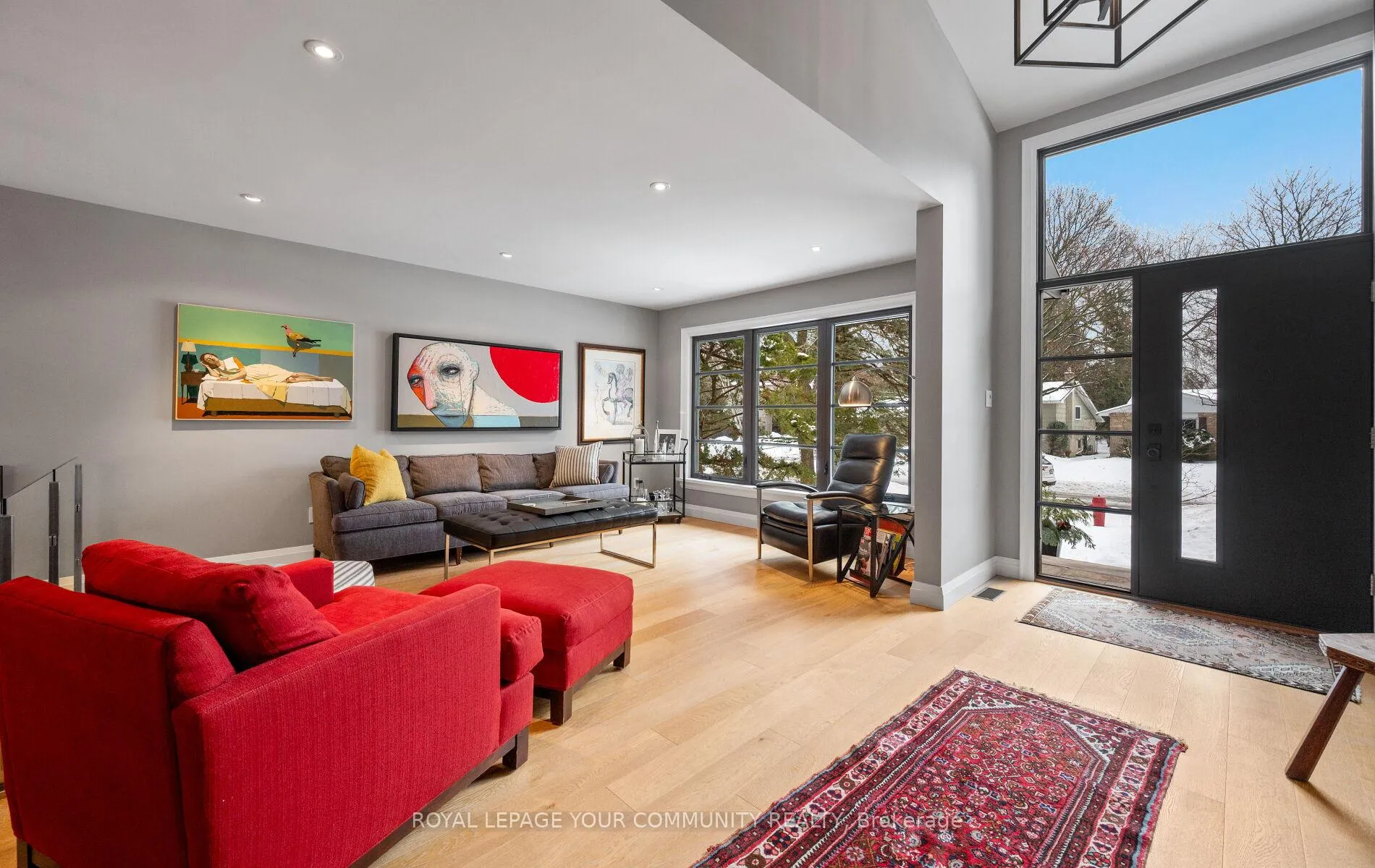Photo 4 of 12 Glenview Drive, Aurora, Aurora Highlands — HOMEH