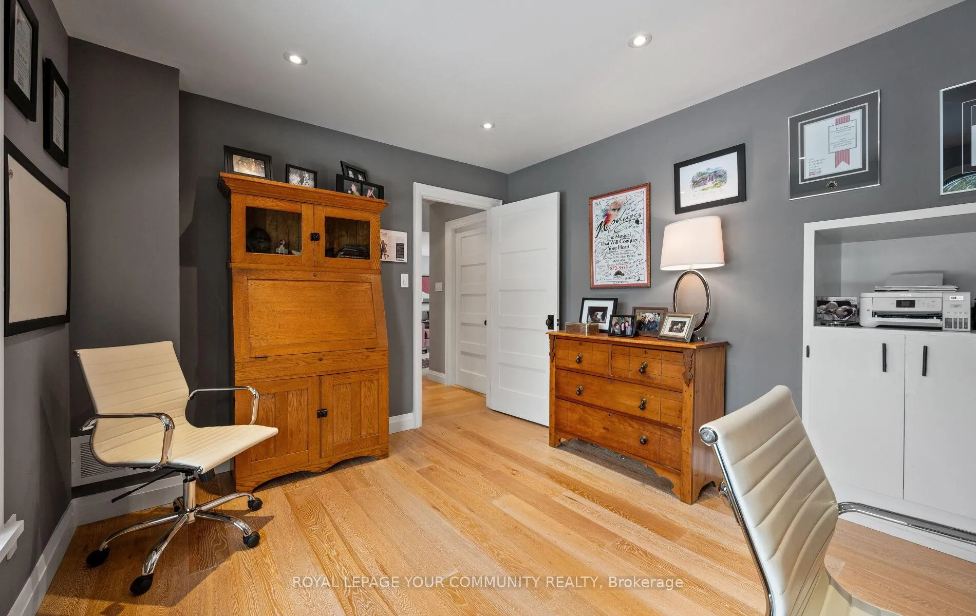Photo 28 of 12 Glenview Drive, Aurora, Aurora Highlands — HOMEH