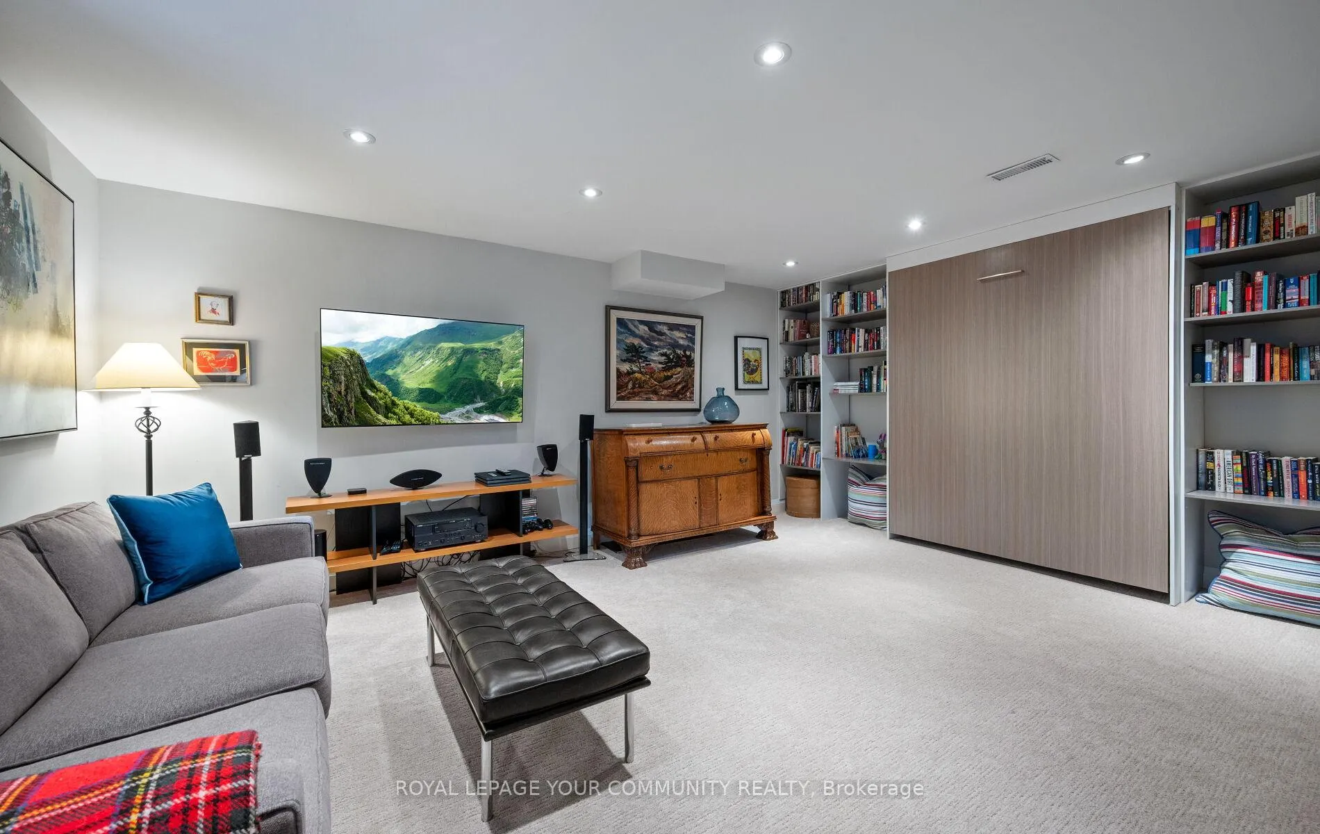 Photo 30 of 12 Glenview Drive, Aurora, Aurora Highlands — HOMEH